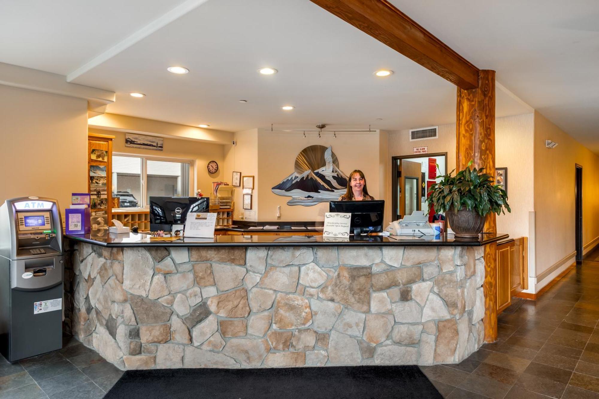 Breeze Inn Hotel Seward Exterior photo